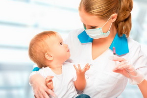 Как правильно подготовить ребенка к прививке: советы врачей