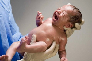 Эндокринная система новорожденных: строение и болезни
