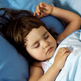 Как улучшить сон ребенка до года ночью